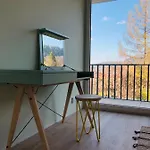 Olympic Apartment *